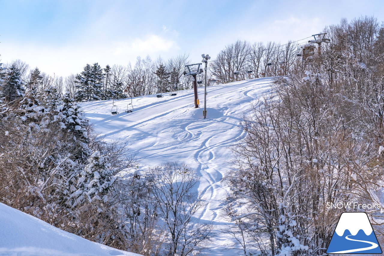 岩見沢萩の山市民スキー場｜整地もパウダーもマイペースで楽しめるローカルスキー場から『Merry Christmas』☆